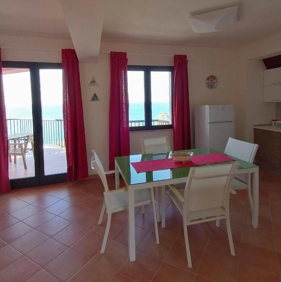 Apartment Saro & Tea Castel di Tusa Esterno foto