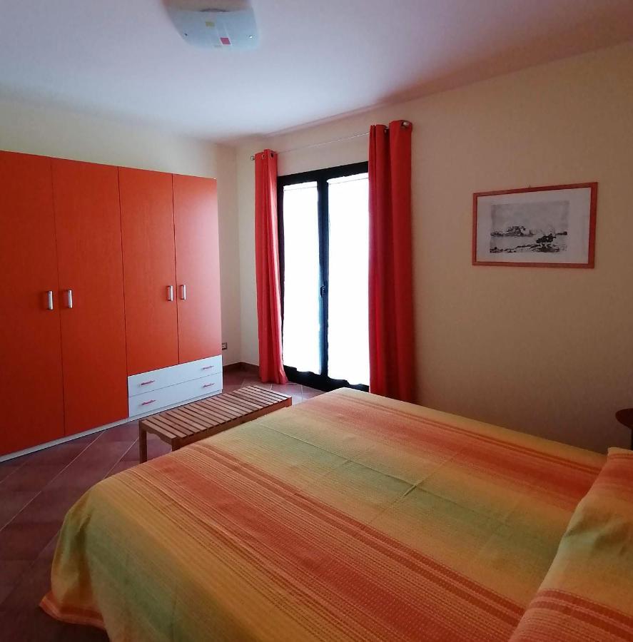 Apartment Saro & Tea Castel di Tusa Esterno foto